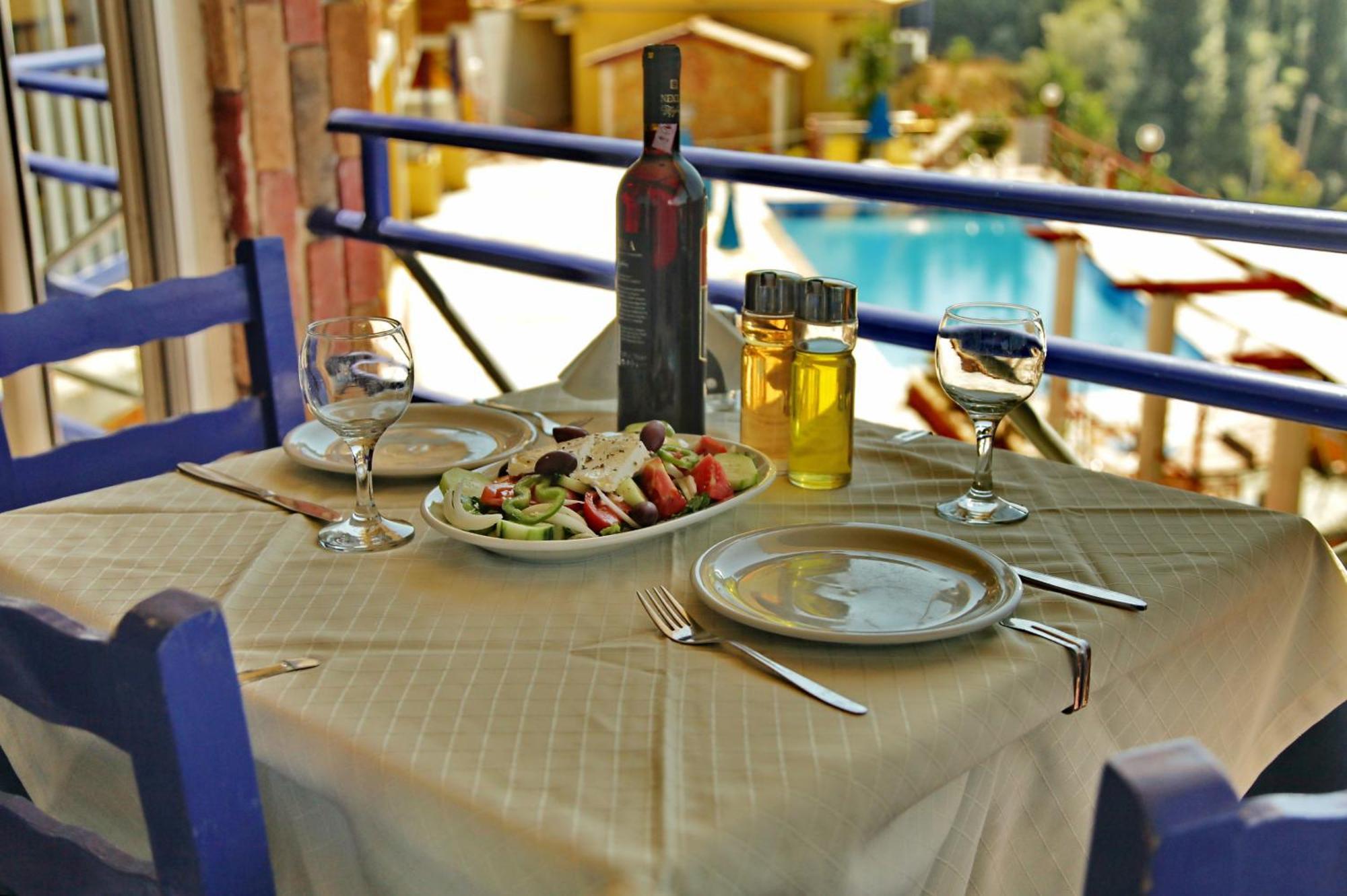 Politia Hotel Áyios Nikítas Extérieur photo