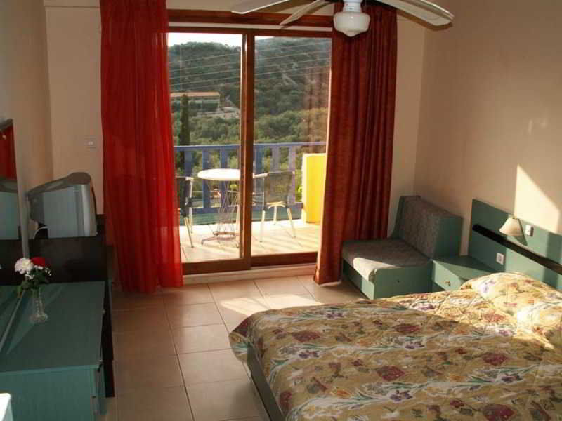 Politia Hotel Áyios Nikítas Extérieur photo